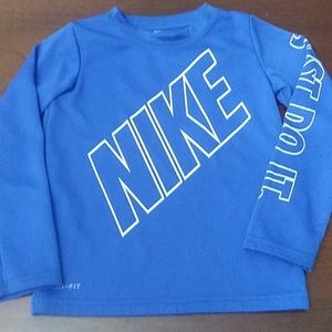 4t Nike shirt